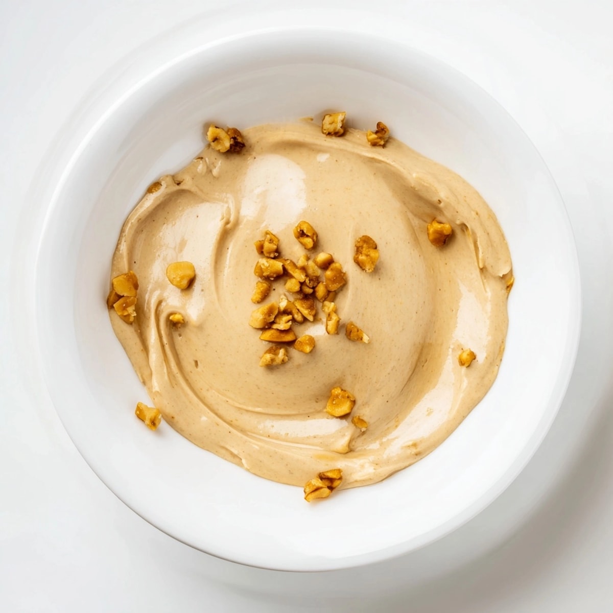 Easy recipe: A jar of aromatic, homemade Espresso Cashew Butter with roasted nuts.